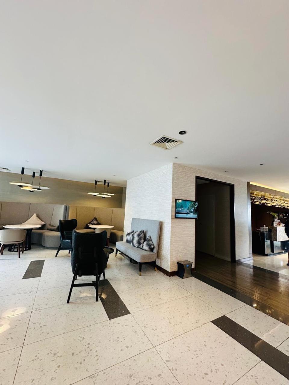 Manila Novotel Residences Acqua At Madr Excellence מנילה מראה חיצוני תמונה