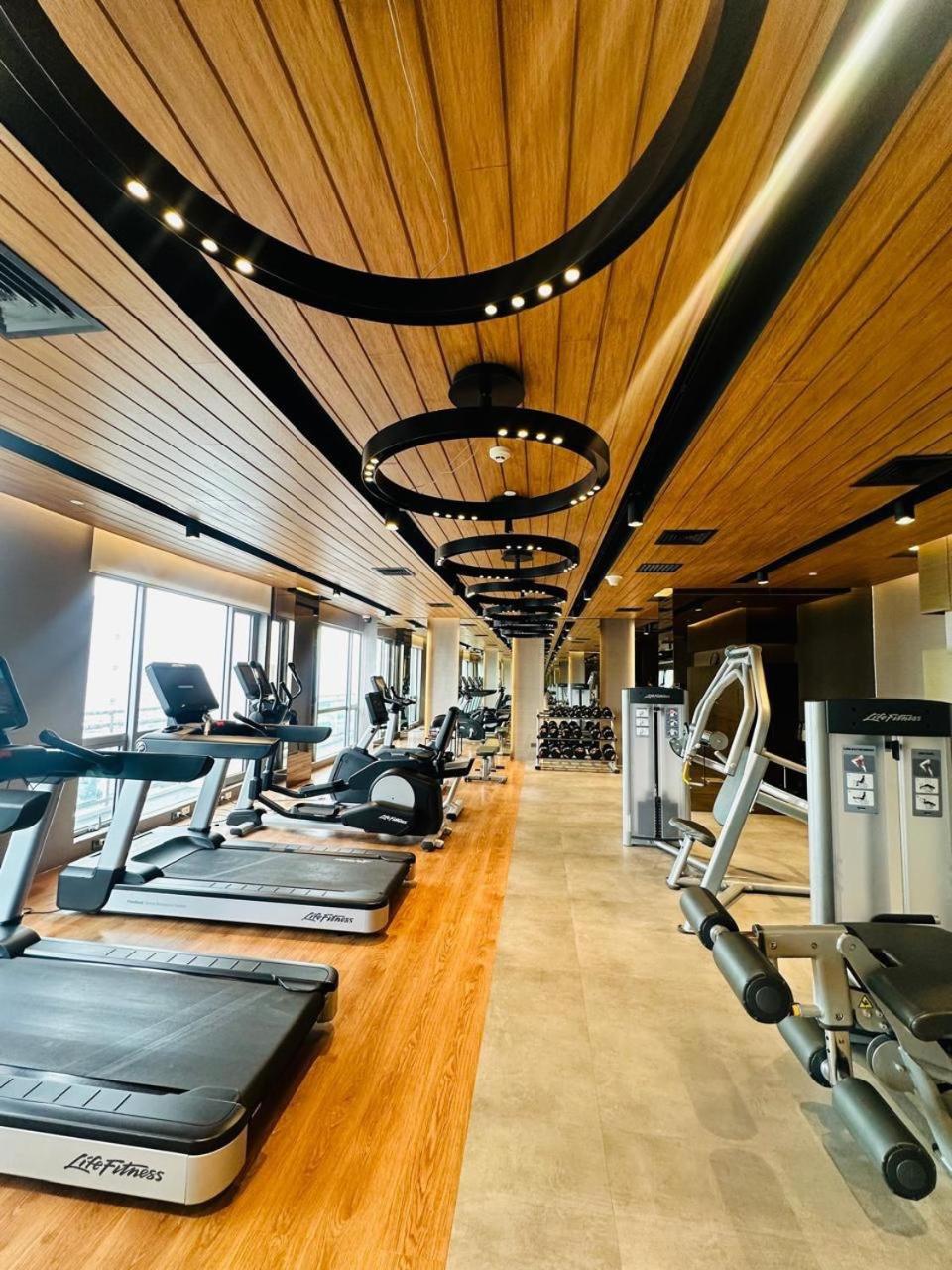 Manila Novotel Residences Acqua At Madr Excellence מנילה מראה חיצוני תמונה